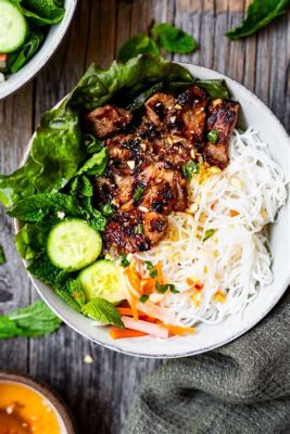  Bún Thịt Nướng: Lezzetli Izgara Eti ve Şehvetli Baharatlarla Birleştirilmiş Yeni Nesil Bir Noodle Çorbası