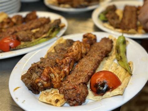  Çoban Kebap: Acı Baharatlarla Buluşan İncecik Kuzu Etleri Nerede Bulunur?